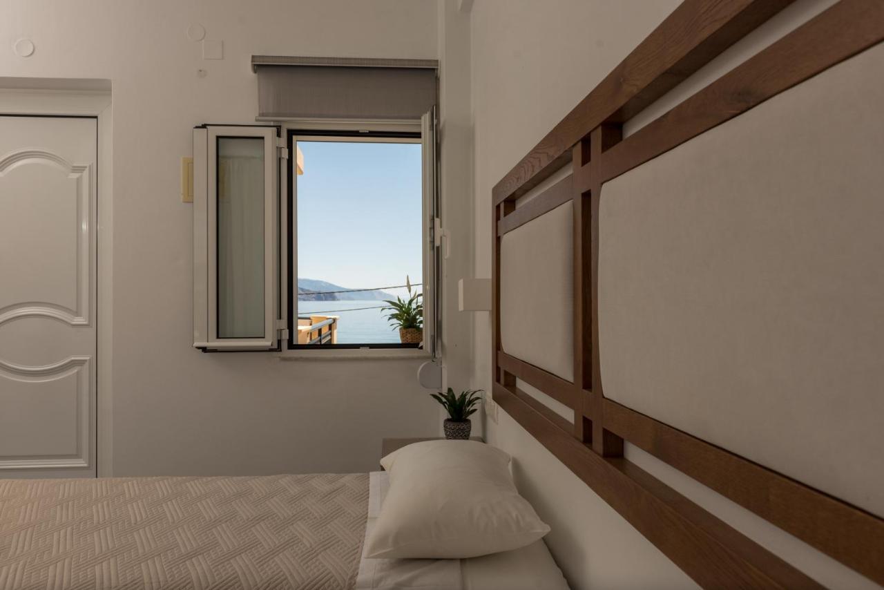 Harbour Studios And Apartments Paleochora Exterior foto