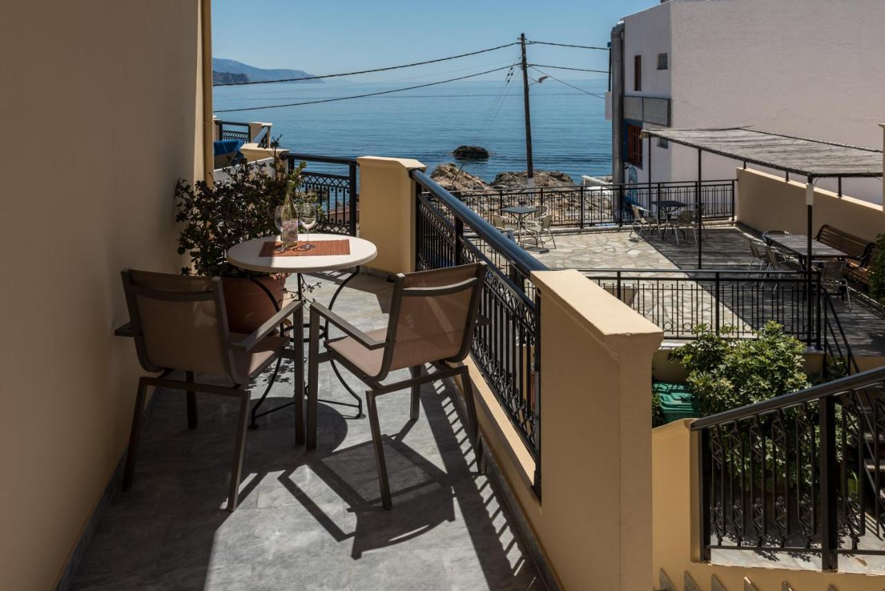 Harbour Studios And Apartments Paleochora Exterior foto