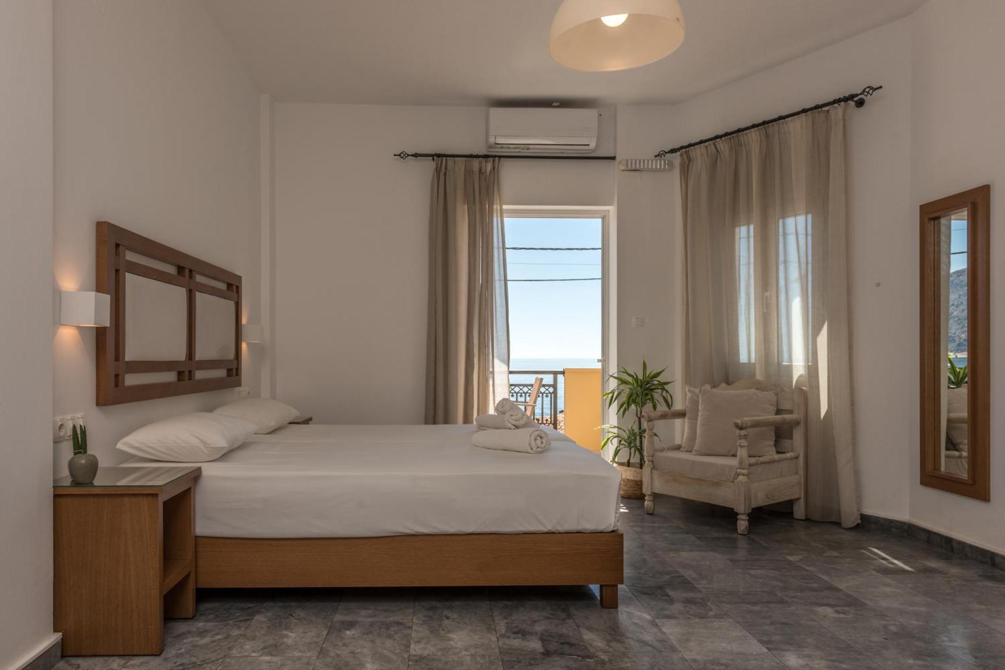 Harbour Studios And Apartments Paleochora Zimmer foto